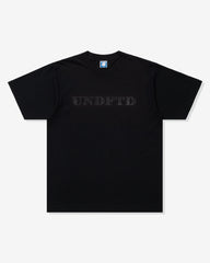 UNDEFEATED STENCIL S/S TEE