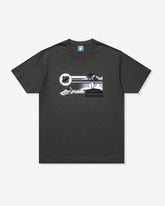 UNDEFEATED SOUVENIR S/S TEE