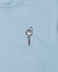 UNDEFEATED LOCK S/S TEE