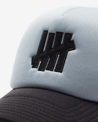 UNDEFEATED ICON TRUCKER