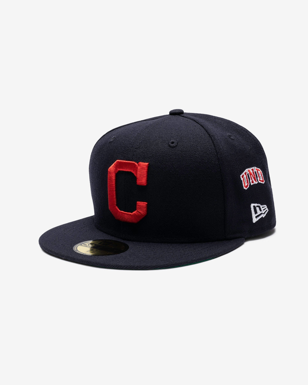 UNDEFEATED X NE X MLB FITTED - CLEVELAND INDIANS