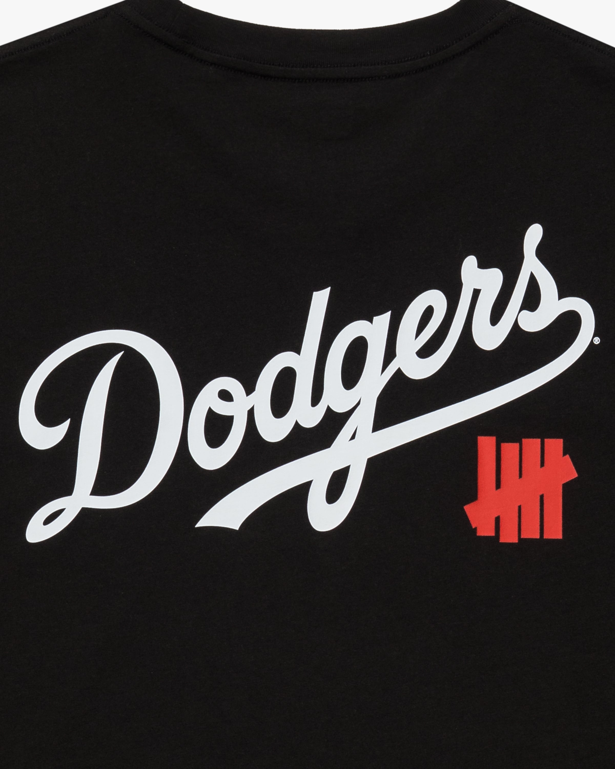 UNDEFEATED X NE X DODGERS STACKED LOGO S/S TEE