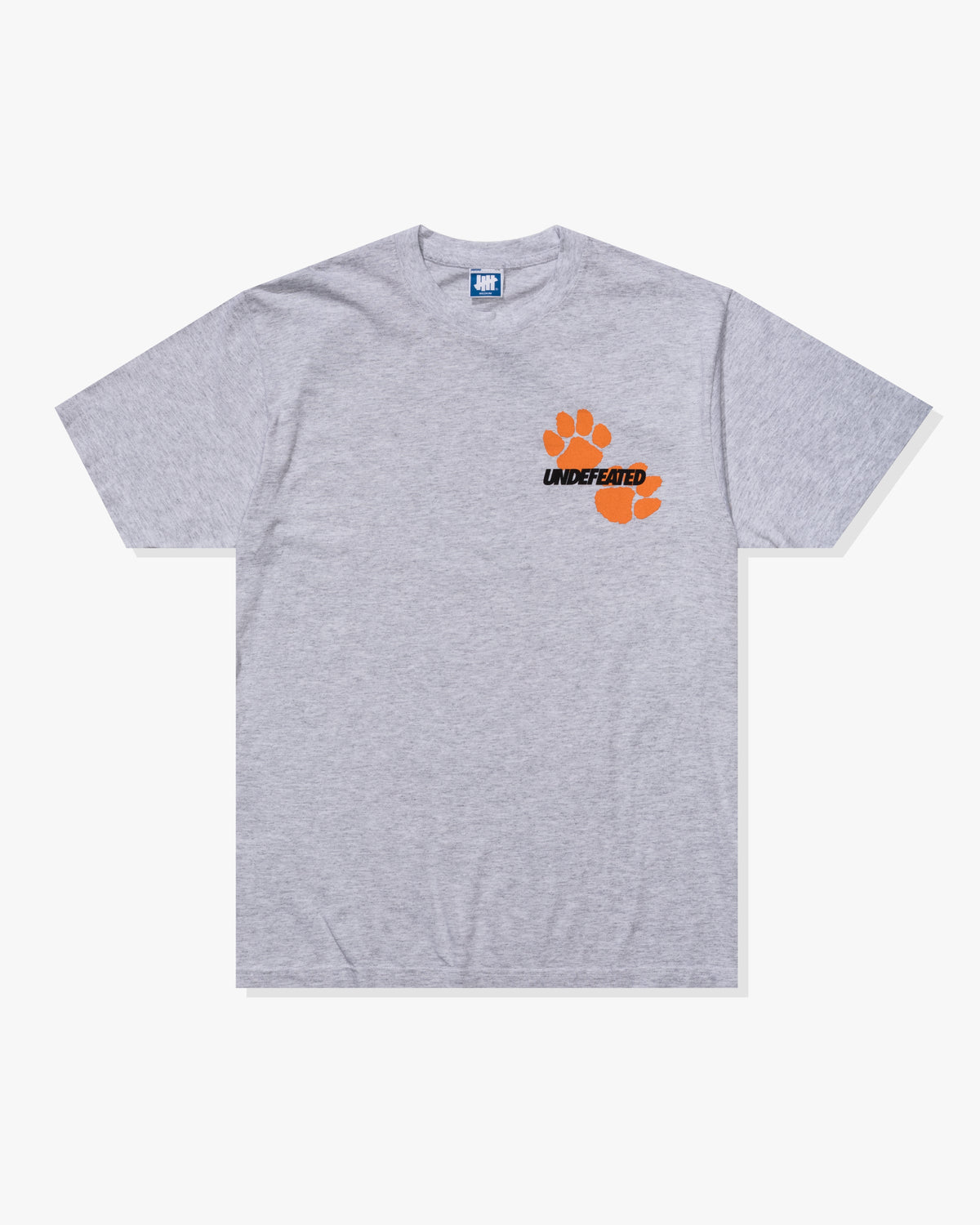UNDEFEATED PLAY DIRTY S/S TEE