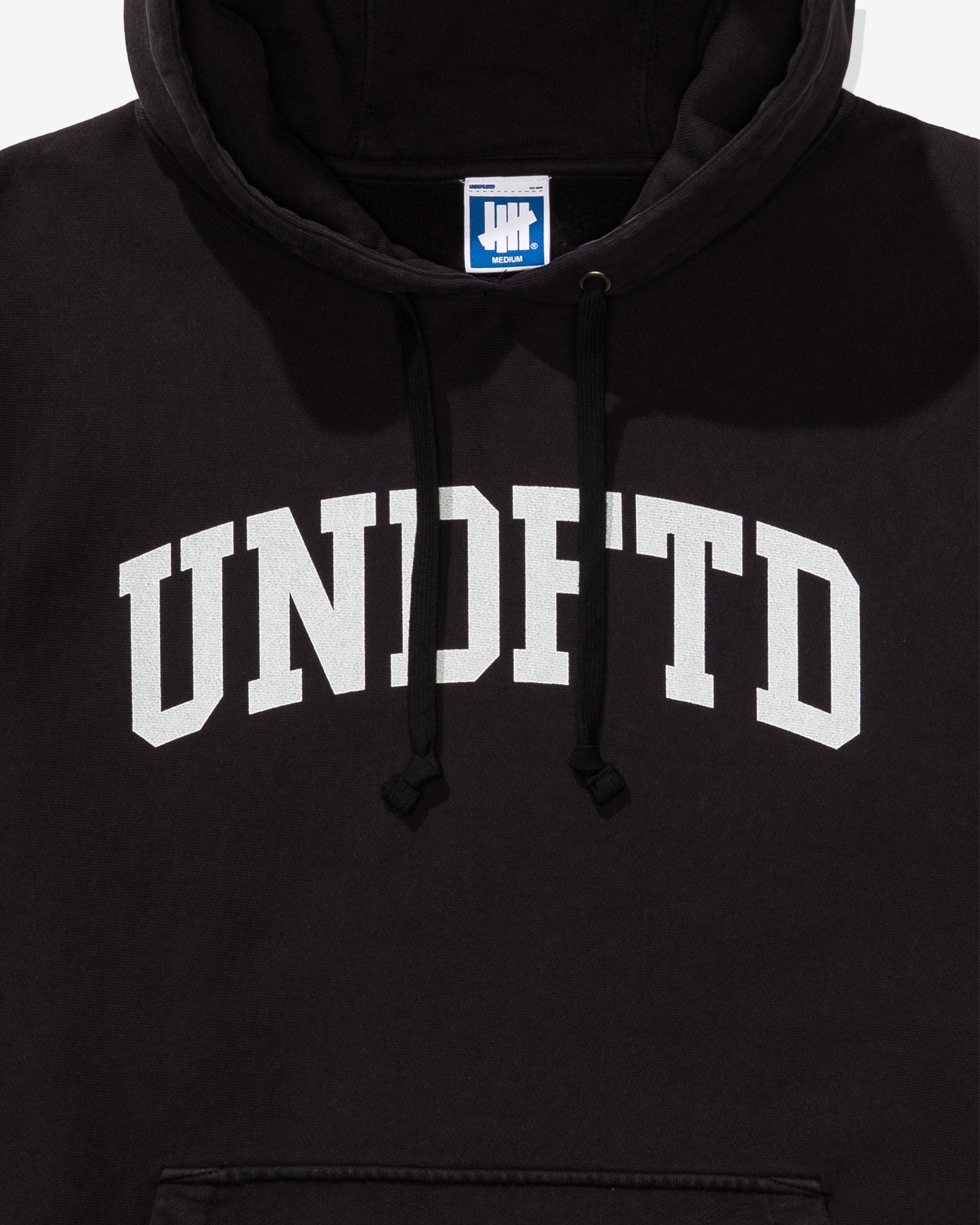 UNDEFEATED ARCH PULLOVER HOOD