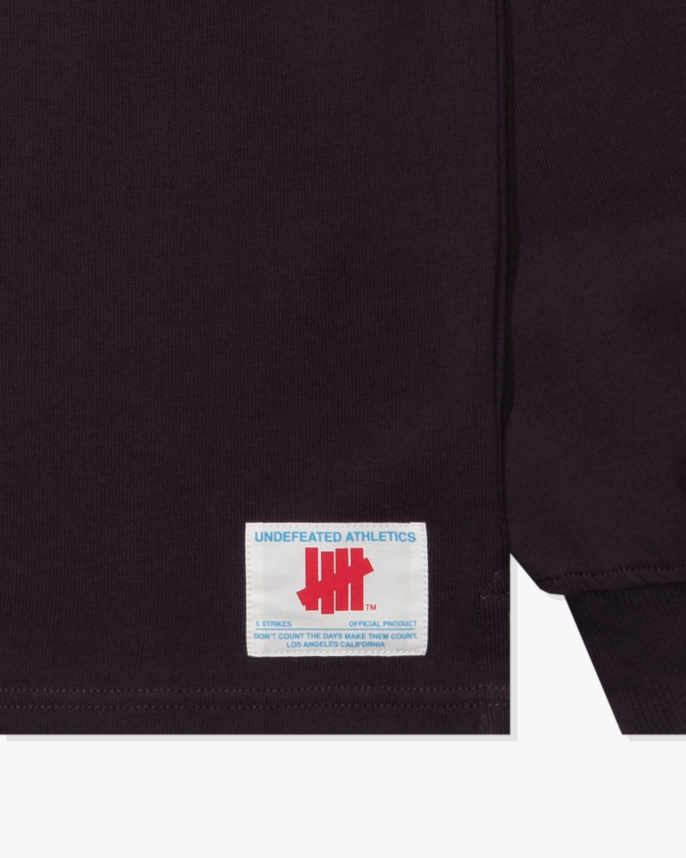 UNDEFEATED CREST L/S RUGBY