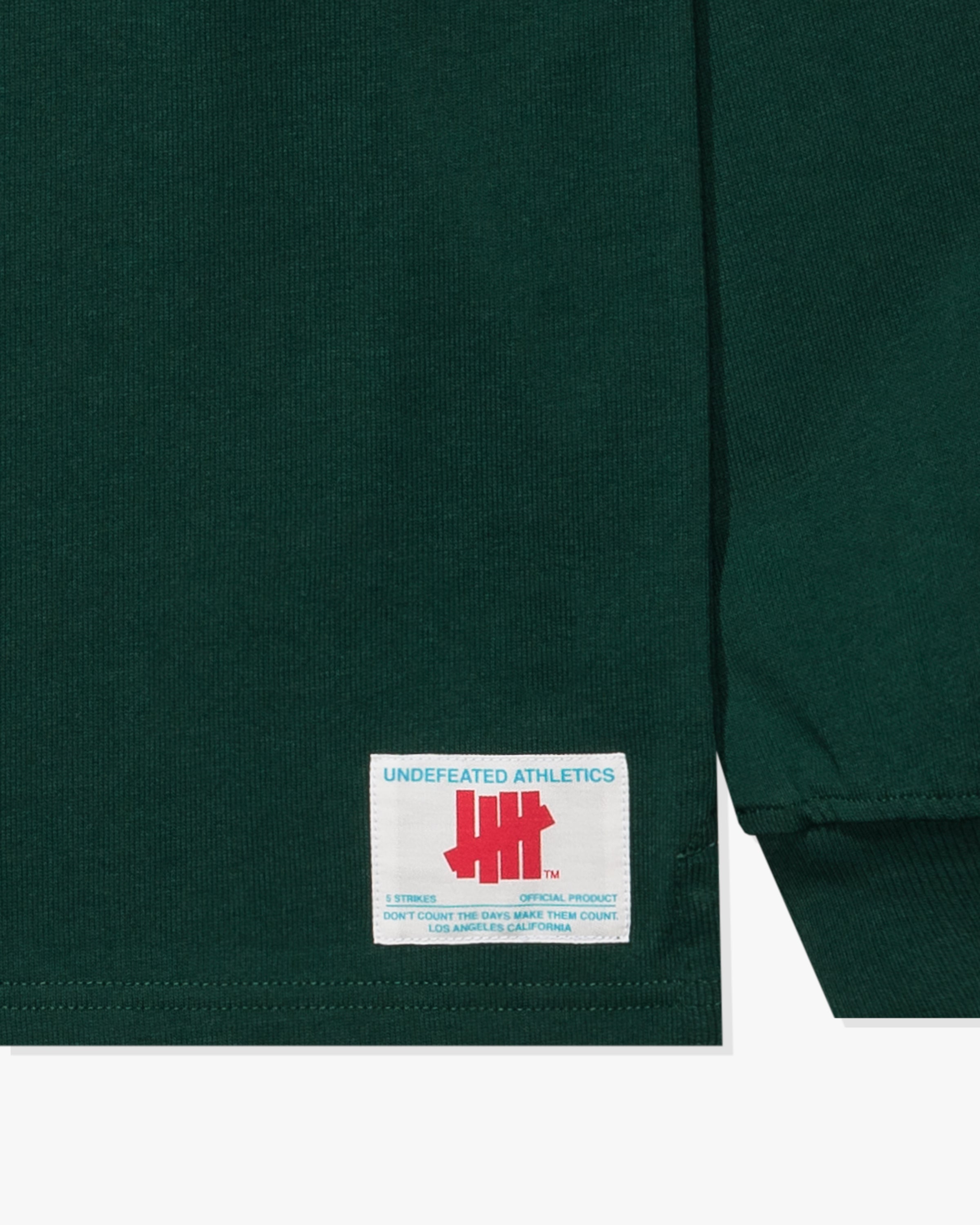 UNDEFEATED CREST L/S RUGBY