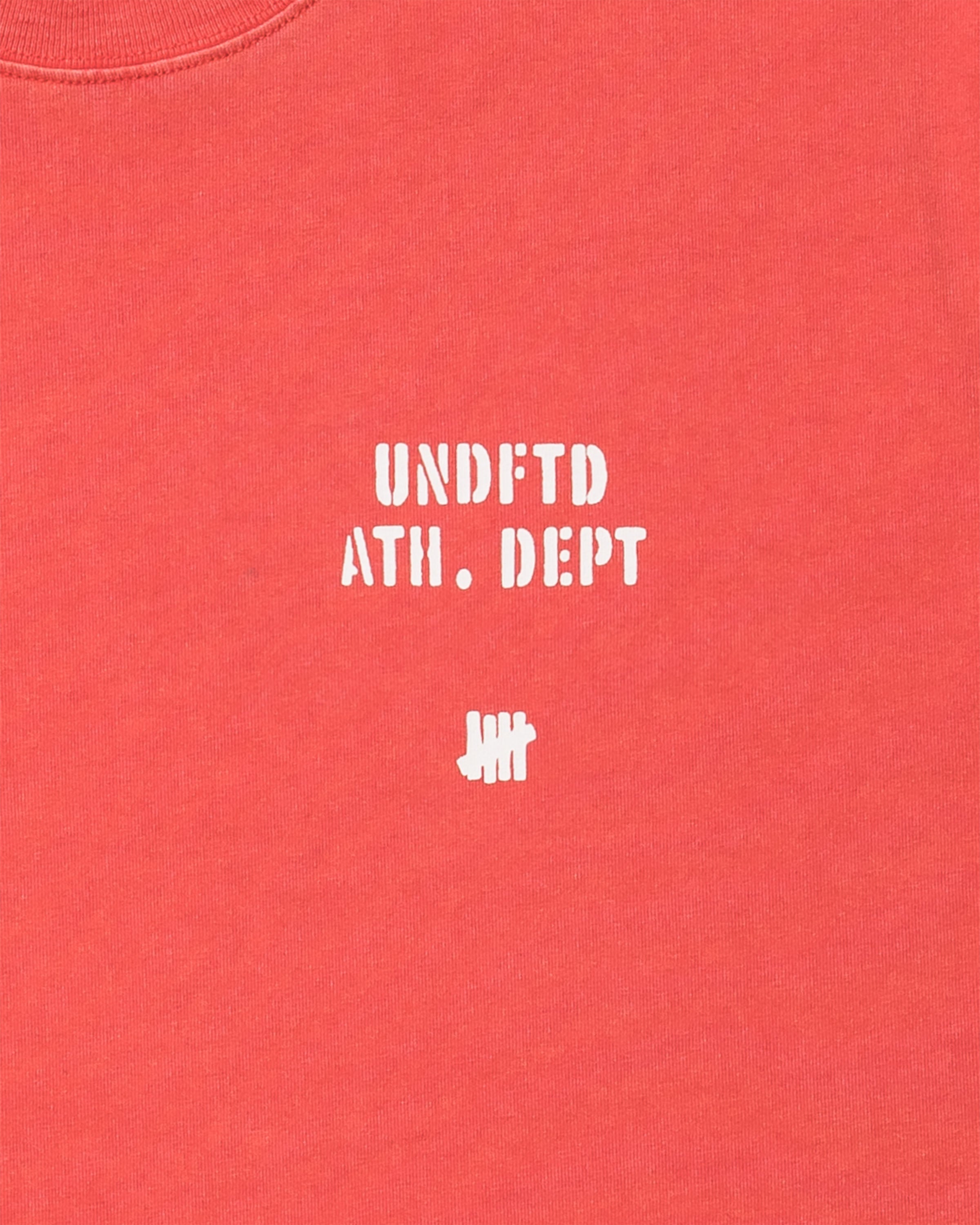 UNDEFEATED STENCIL S/S TEE