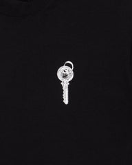 UNDEFEATED LOCK S/S TEE