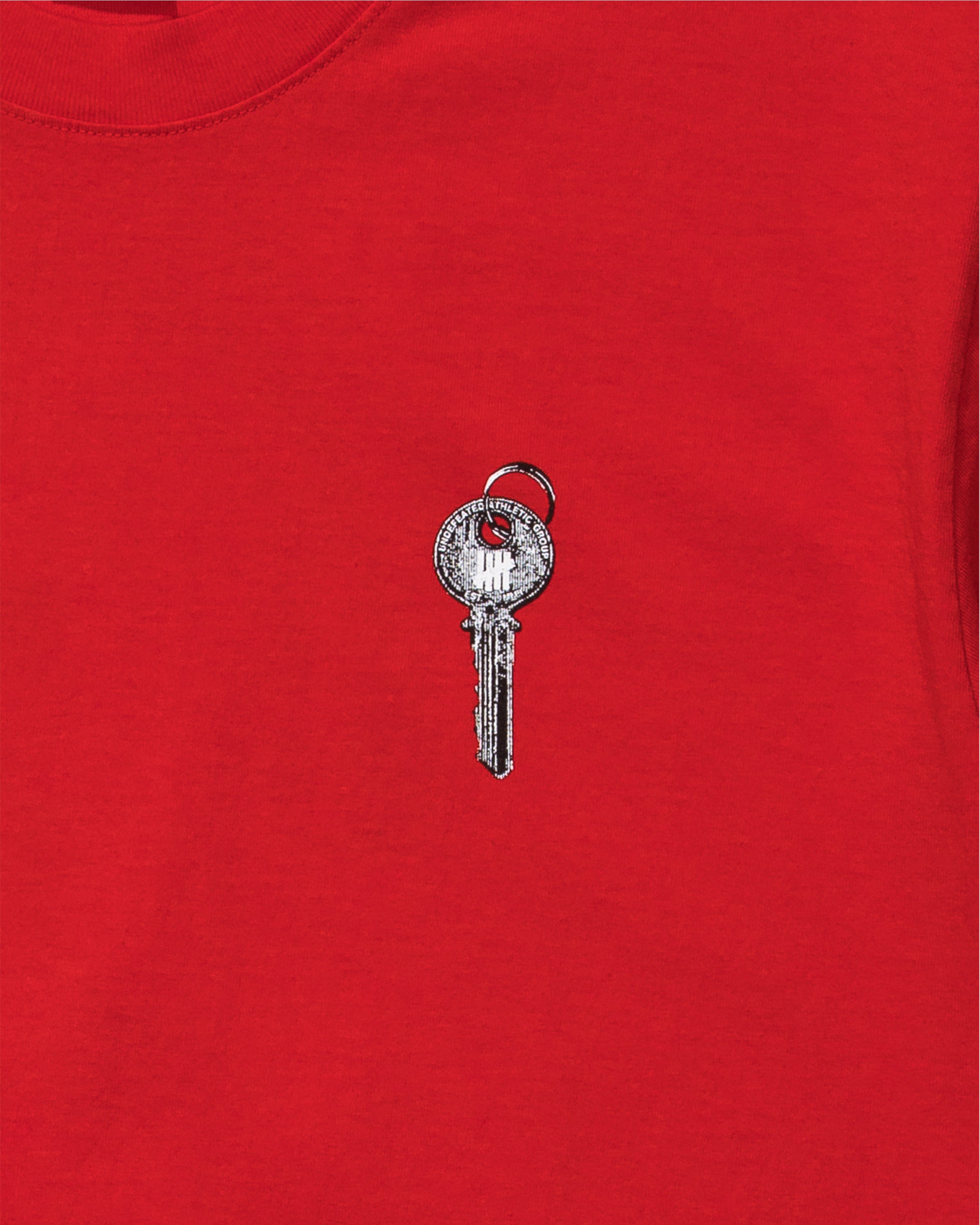 UNDEFEATED LOCK S/S TEE