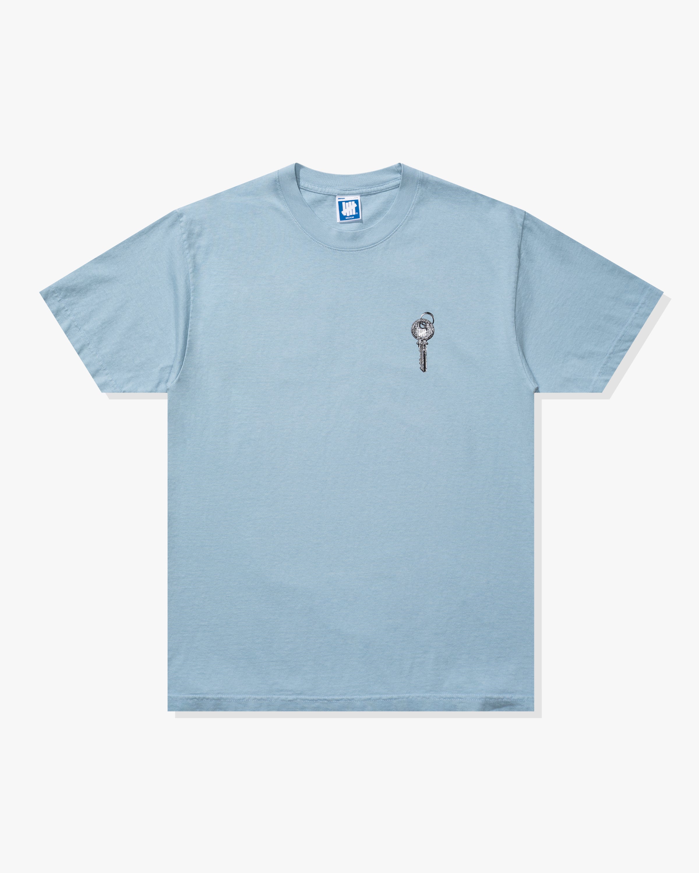 UNDEFEATED LOCK S/S TEE