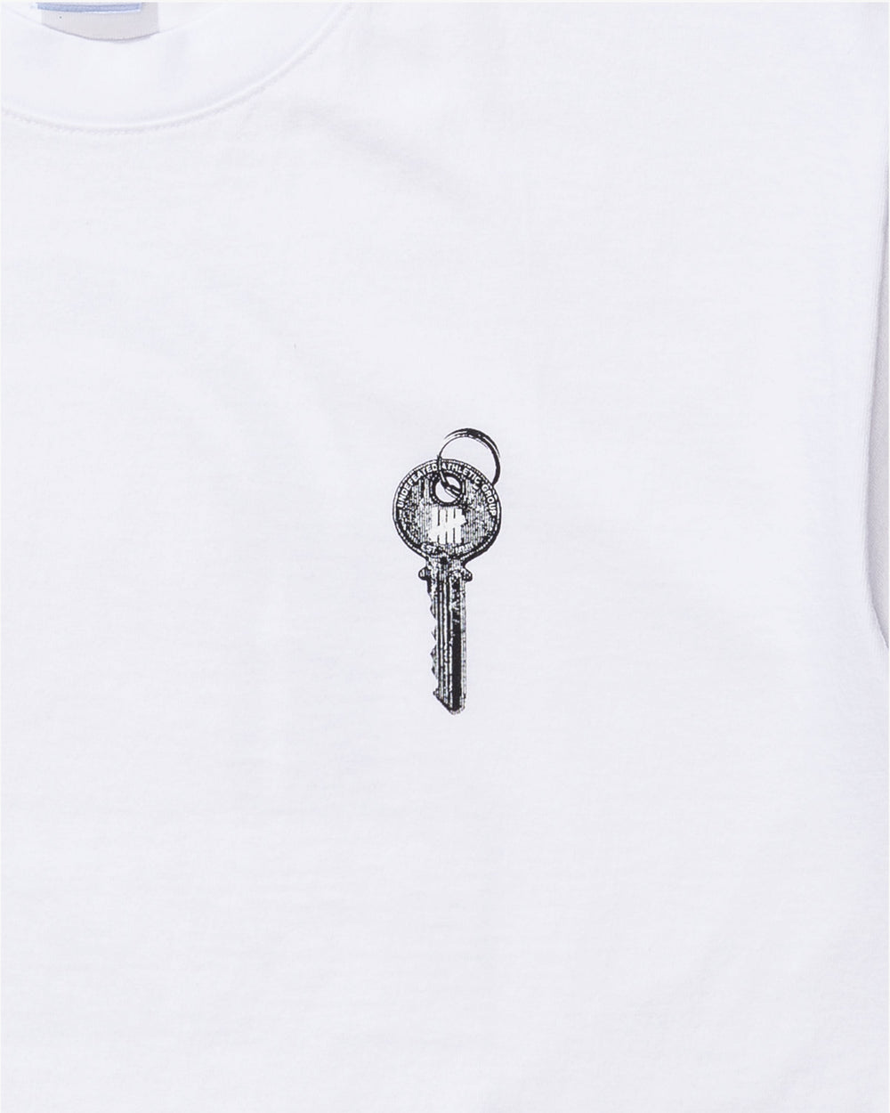 UNDEFEATED LOCK S/S TEE