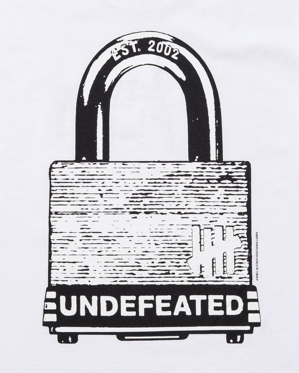 UNDEFEATED LOCK S/S TEE