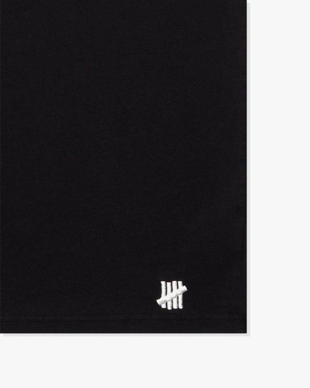 UNDEFEATED ICON TANK TOP