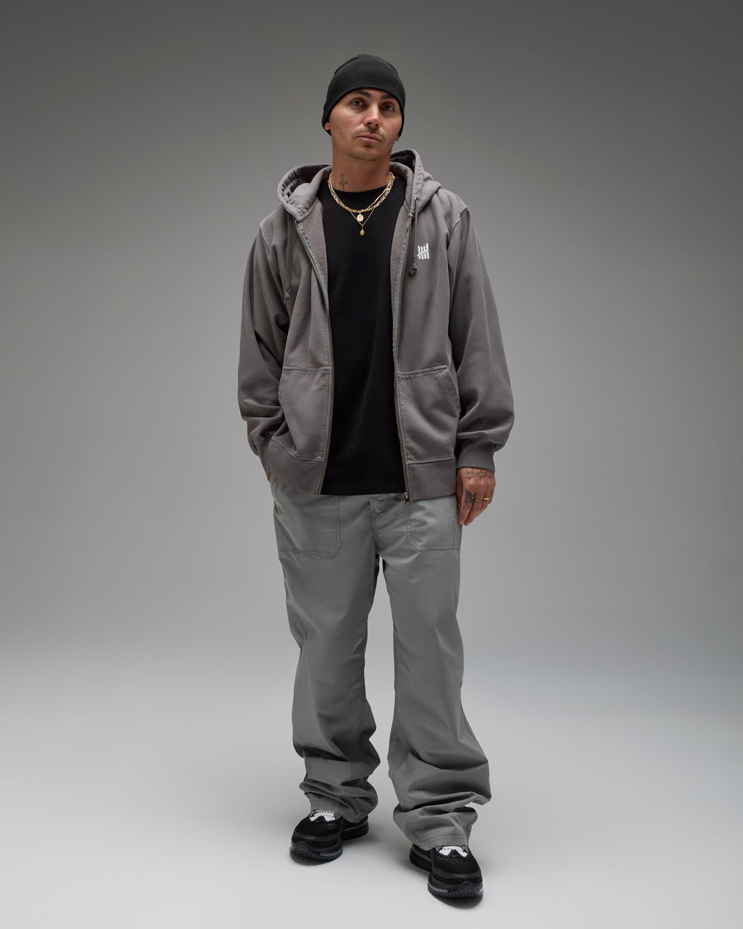 UNDEFEATED ICON ZIP HOOD