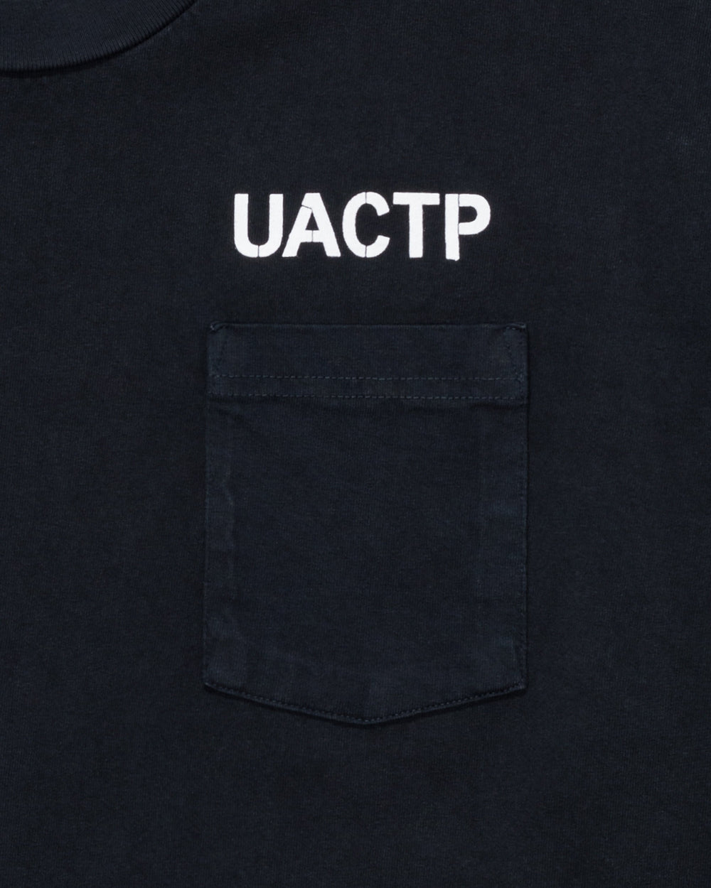 UACTP X GARDAR EIDE EINARSSON STENCIL L/S POCKET TEE