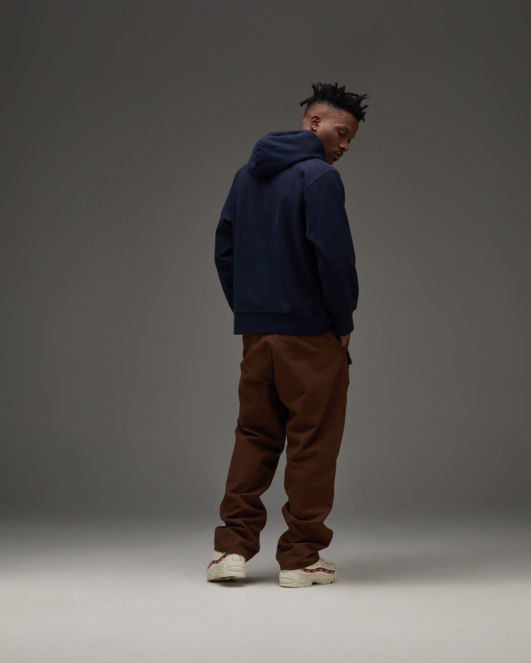 UNDEFEATED QUARTER ZIP PULLOVER HOOD