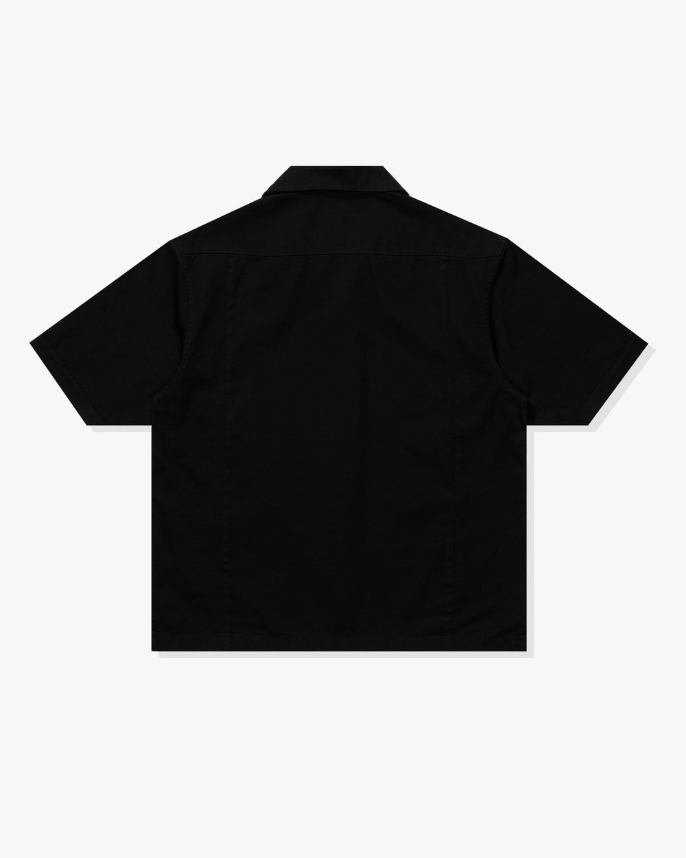 UNDEFEATED TWILL S/S BUTTON DOWN