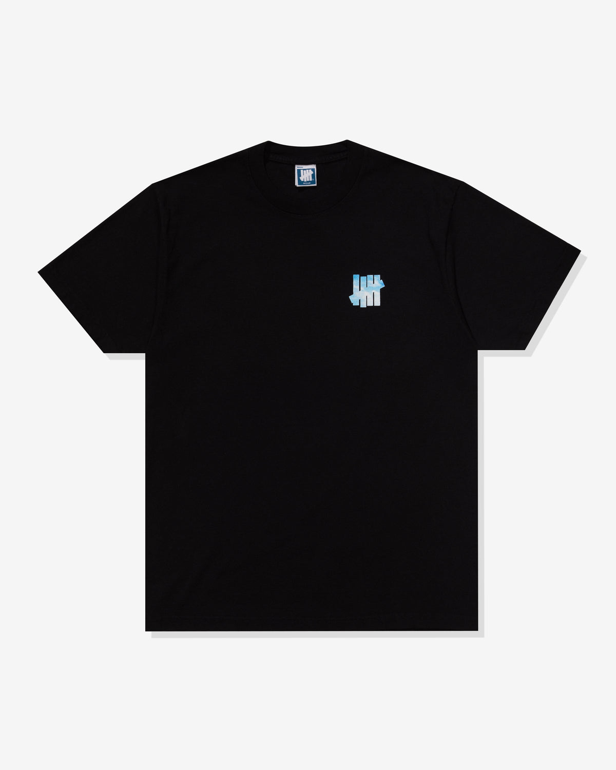 UNDEFEATED PHOTO ICON S/S TEE - BLACK