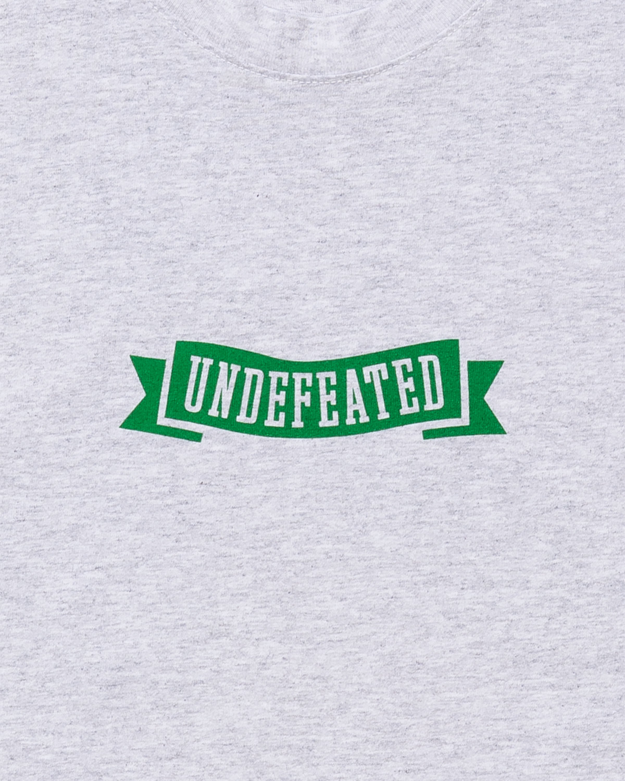 UNDEFEATED RIBBON S/S TEE
