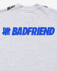 UNDEFEATED X BADFRIEND MEDALS S/S TEE - HEATHER GREY