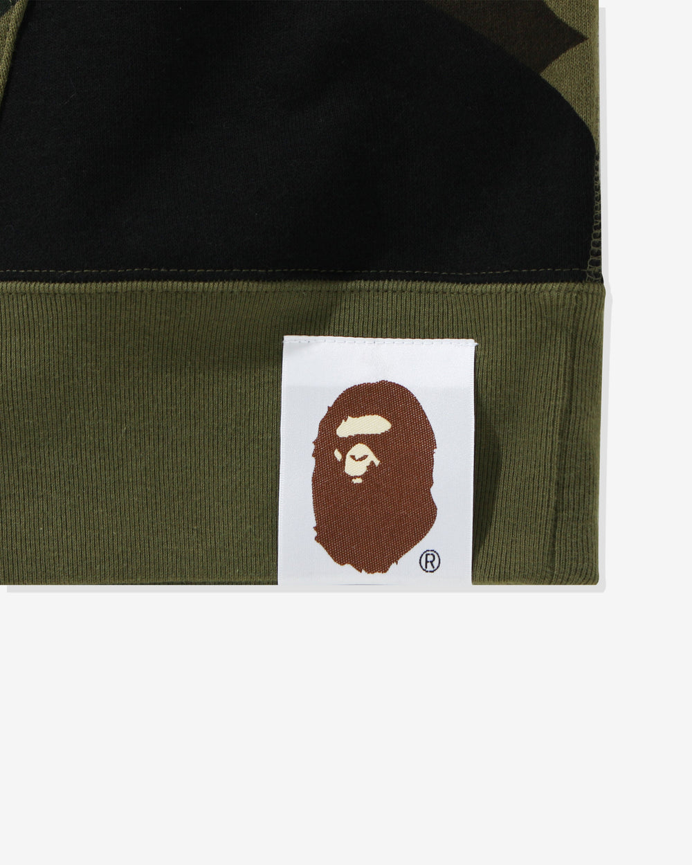 BAPE GIANT 1ST CAMO SHARK LOOSE FIT FULL ZIP - GREEN
