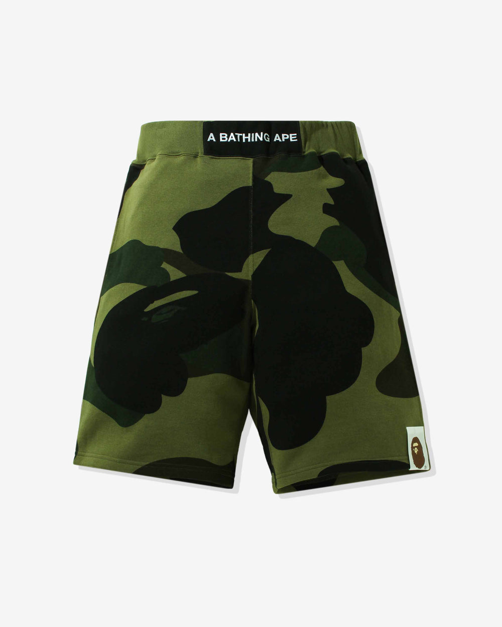 BAPE GIANT 1ST CAMO WIDE FIT SWEAT SHORTS
