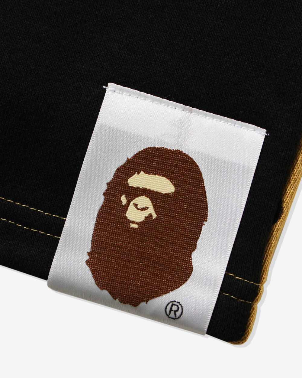 BAPE GIANT 1ST CAMO WIDE FIT SWEAT SHORTS