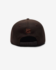 UNDEFEATED X NE BIG U SNAPBACK
