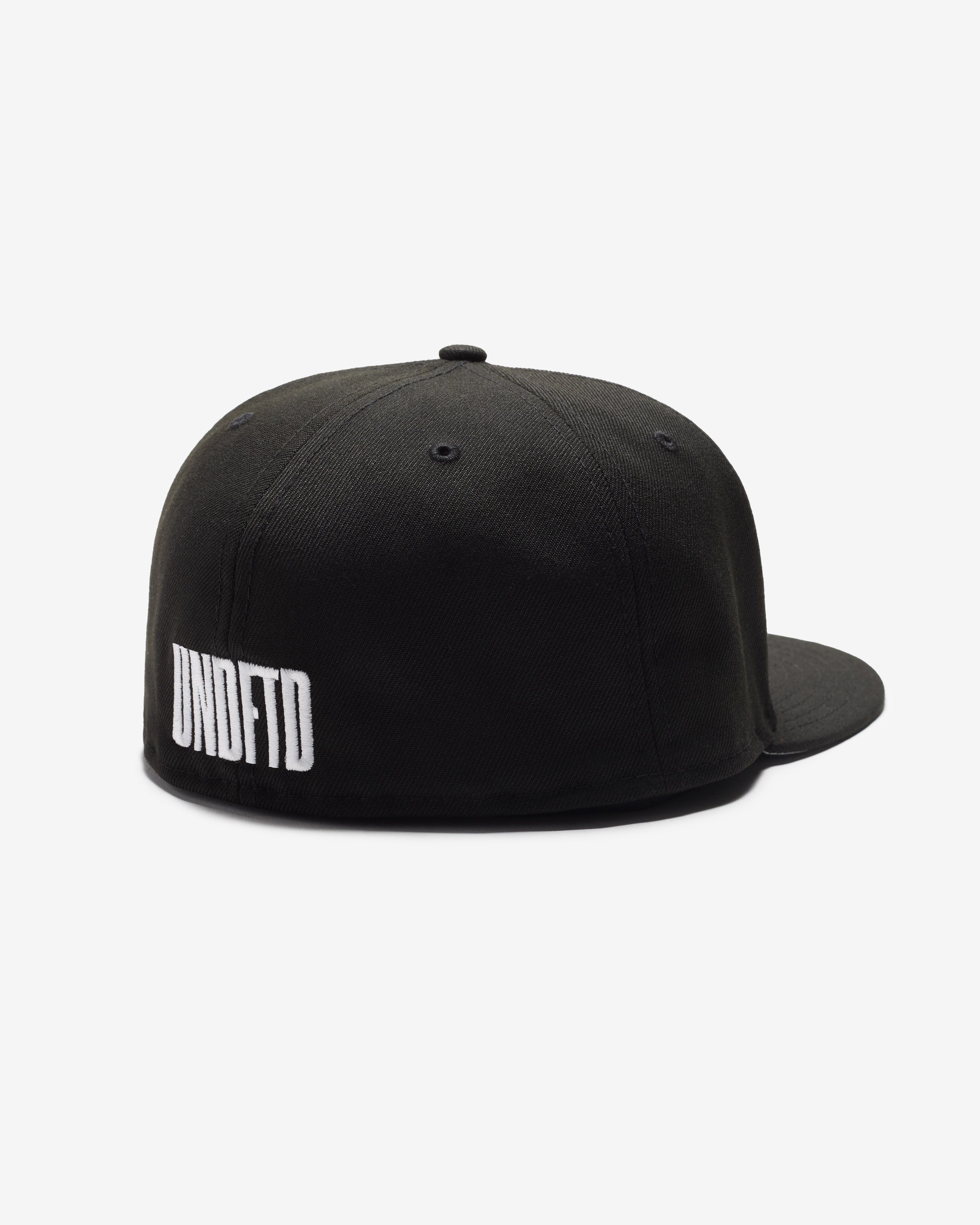 UNDEFEATED X NE ICON FITTED