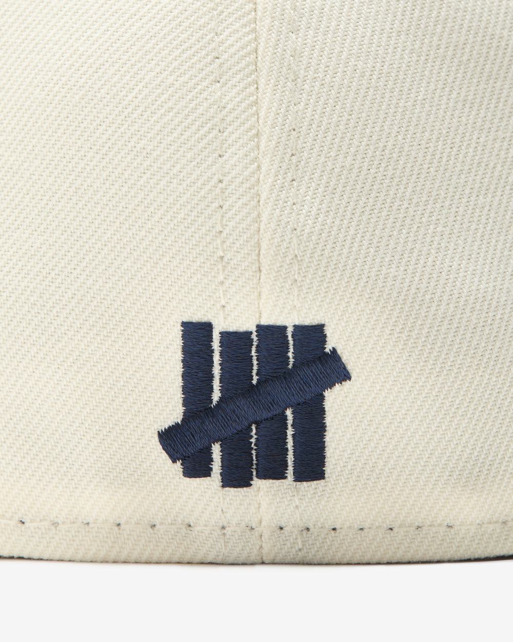 UNDEFEATED X NE O.E. FITTED
