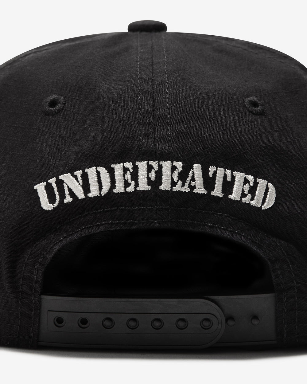 UNDEFEATED SLOUCHY 5 PANEL SNAPBACK