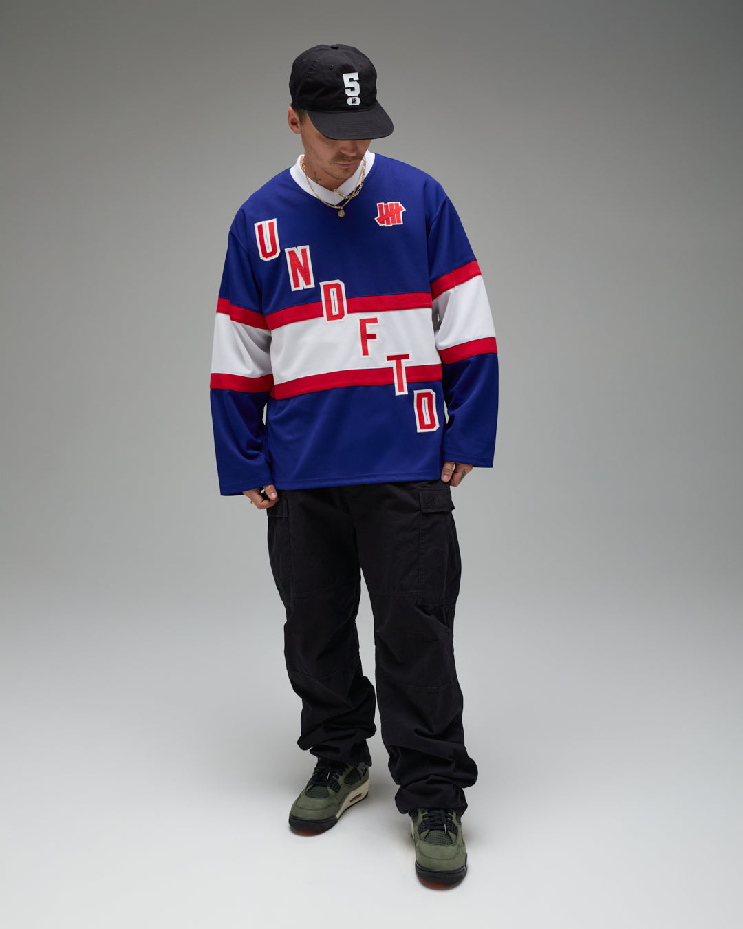 UNDEFEATED SLOUCHY 5 PANEL SNAPBACK