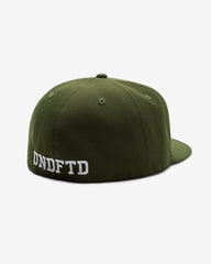 UNDEFEATED X NE CLASSIC ICON FITTED