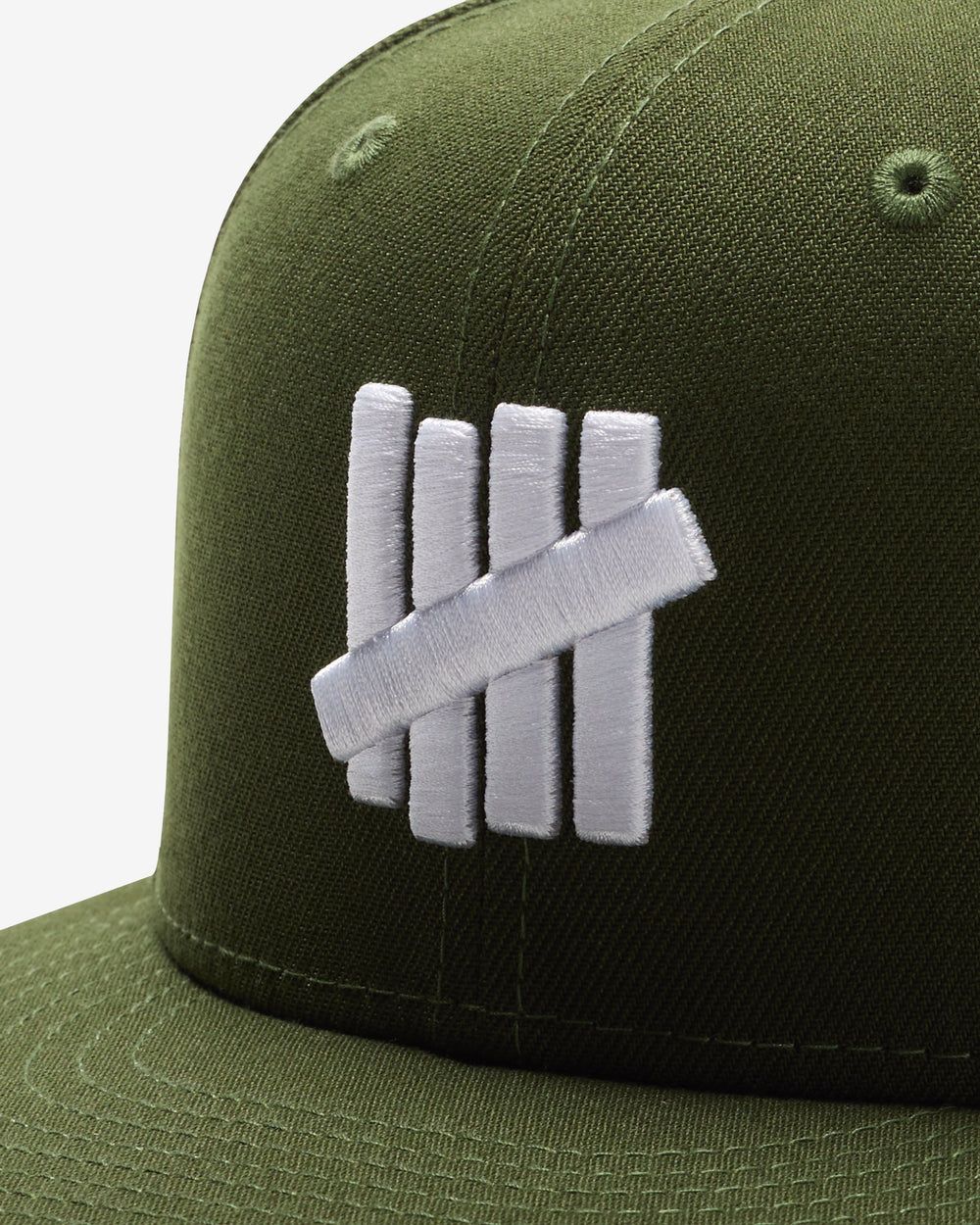UNDEFEATED X NE CLASSIC ICON FITTED