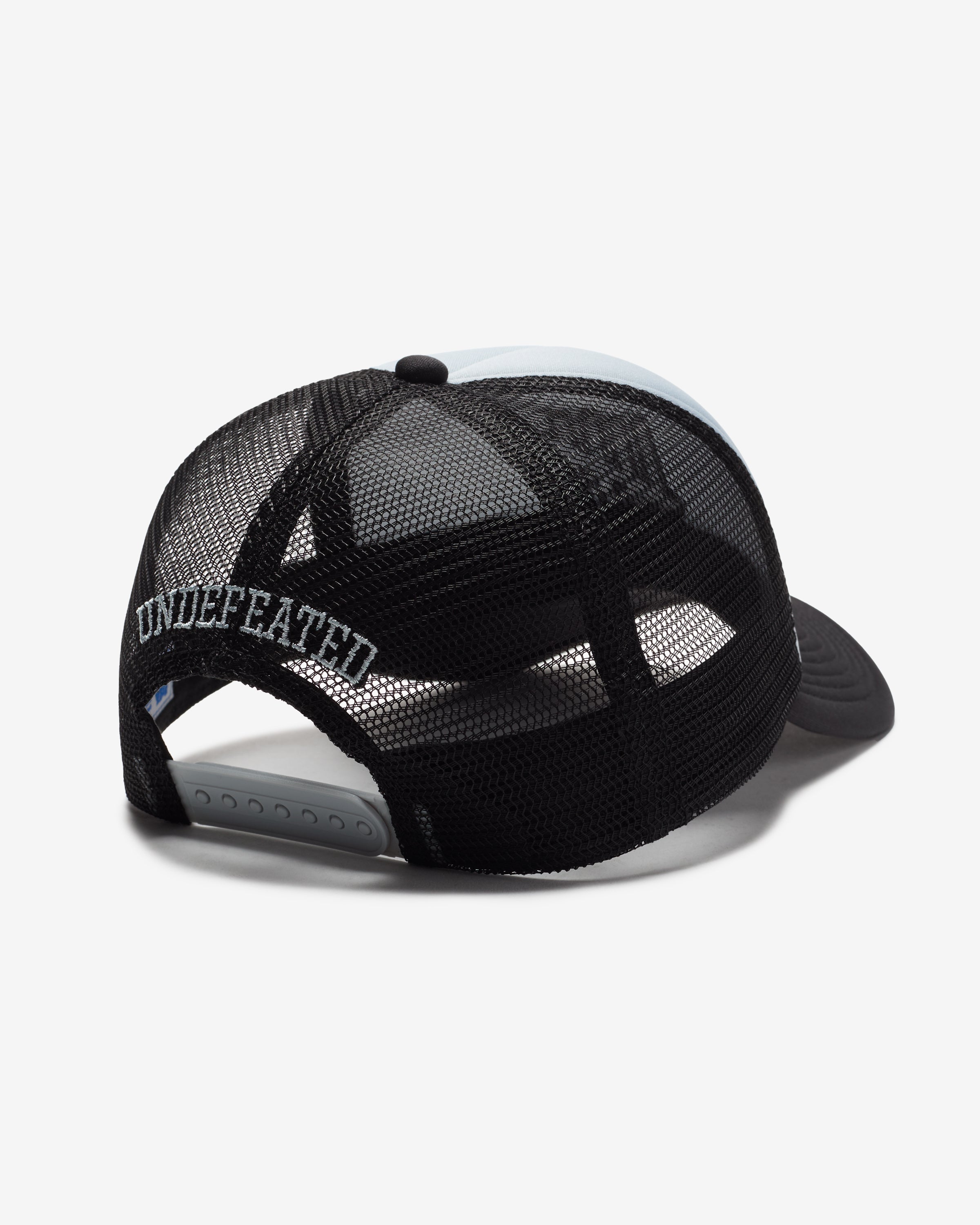 UNDEFEATED ICON TRUCKER