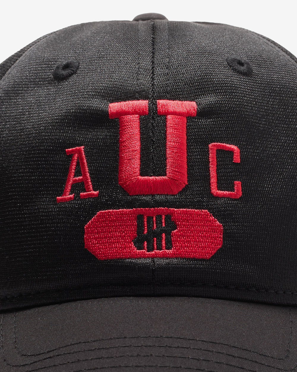 UNDEFEATED DAZZLE STRAPBACK - BLACK