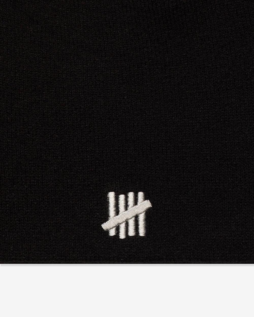UNDEFEATED TOKE BEANIE
