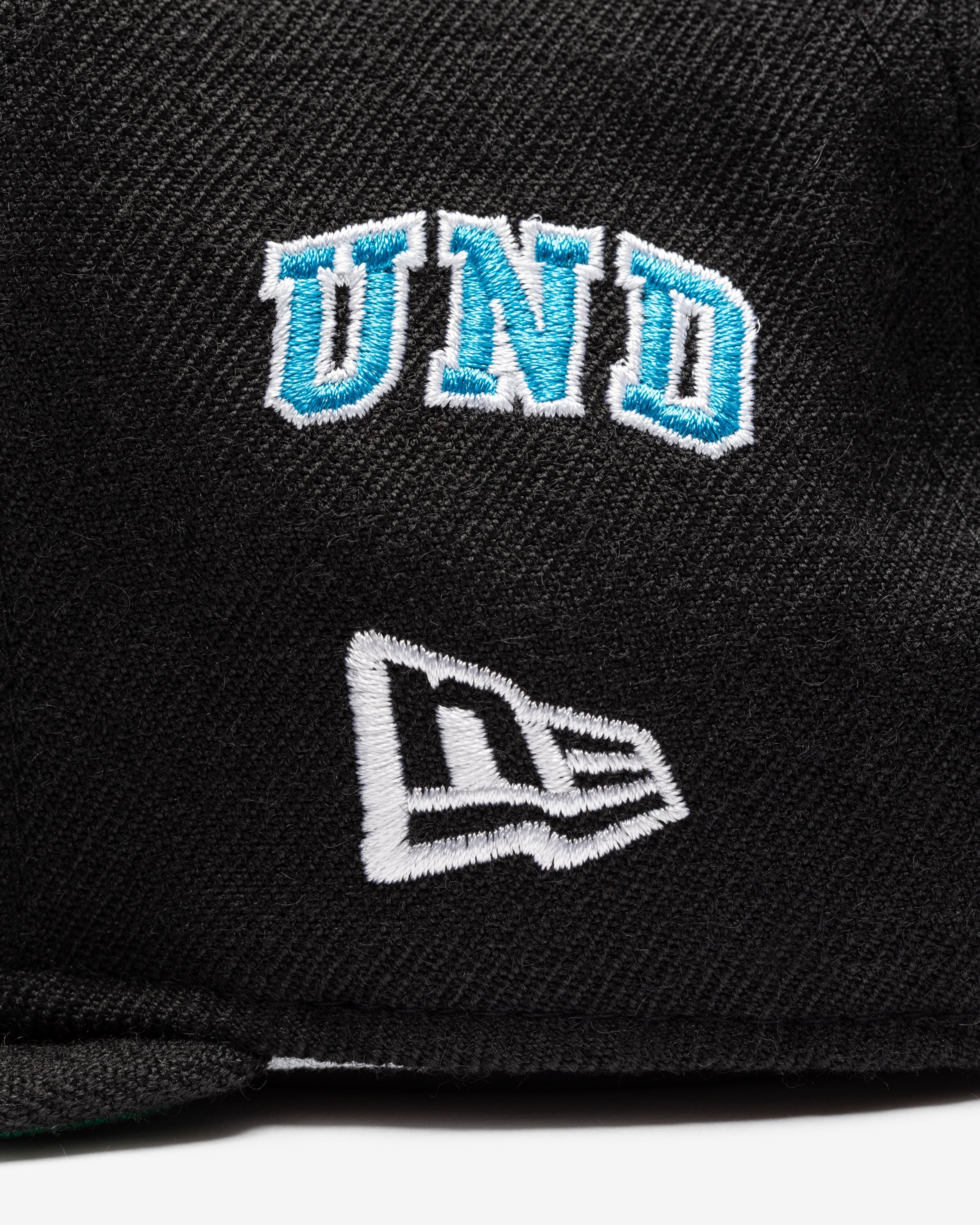 UNDEFEATED X NE X MLB FITTED - MIAMI MARLINS
