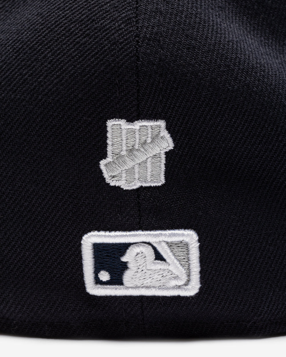UNDEFEATED X NE X MLB FITTED - NEW YORK YANKEES