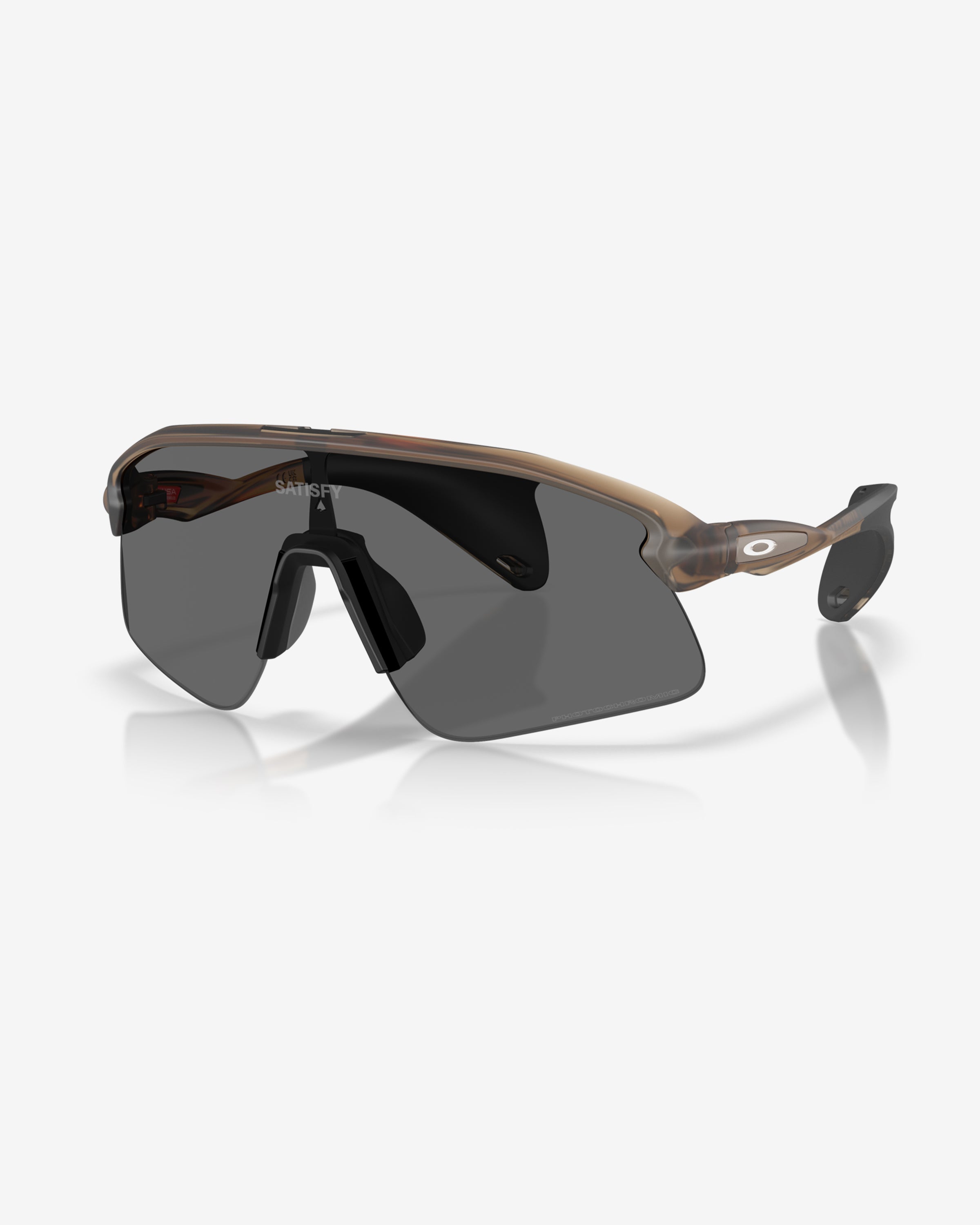 OAKLEY X SATISFY STUNT DEVIL - MATTEBROWN/ SMOKE