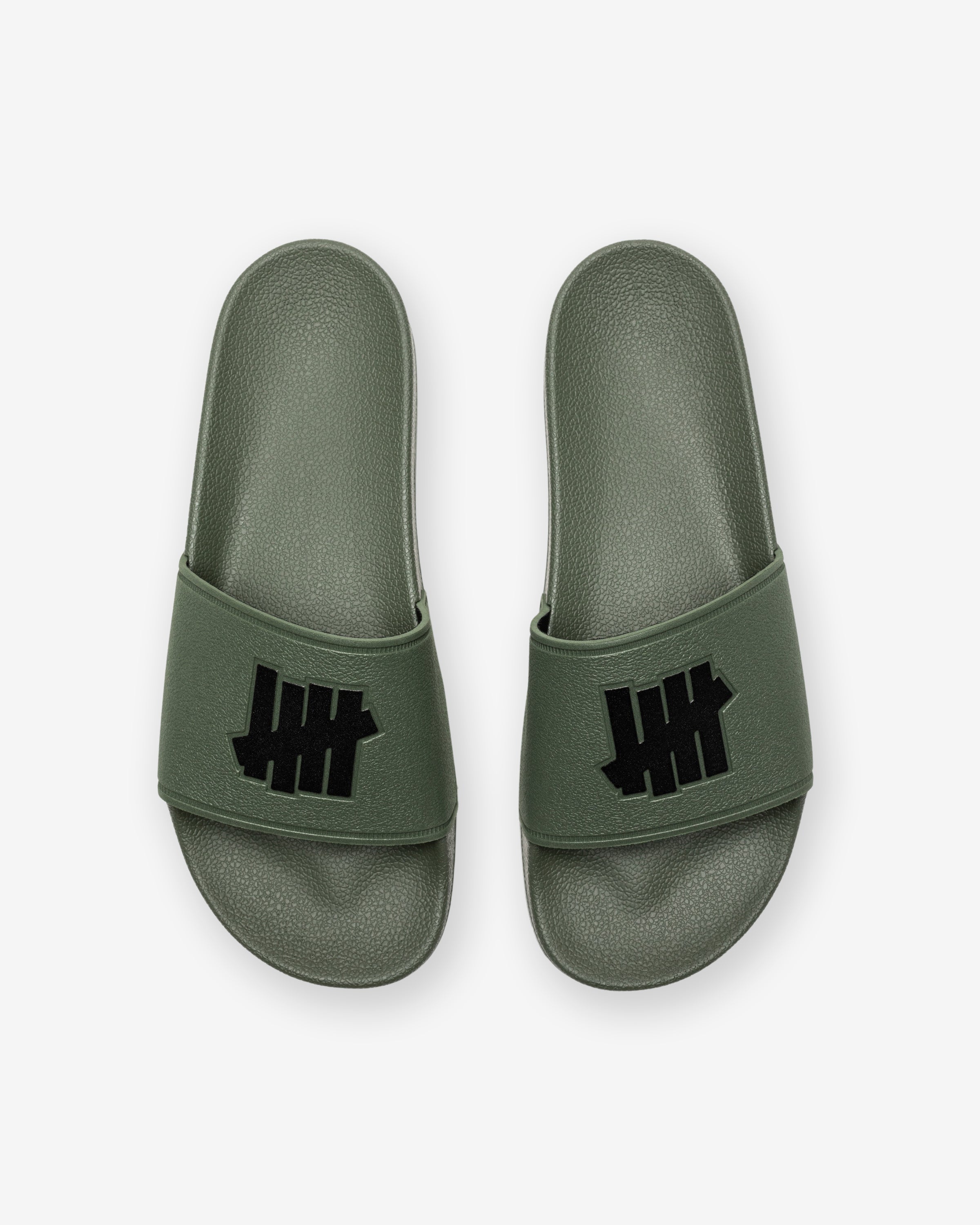 UNDEFEATED ICON CLASSIC SLIDE