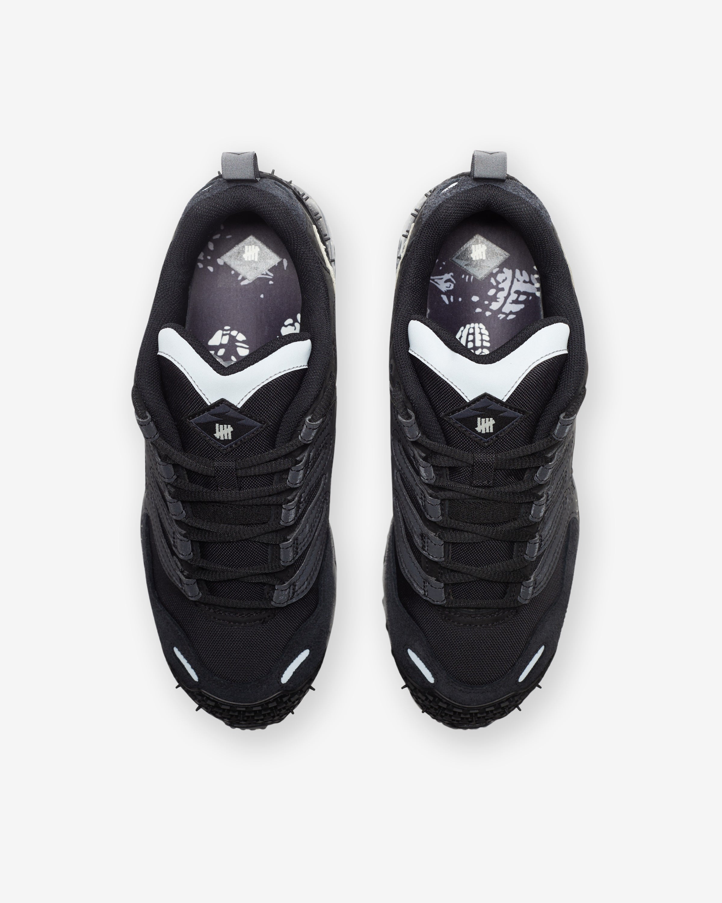 UNDEFEATED X NIKE AIR TERRA HUMARA - BLACK/ COCONUTMILK
