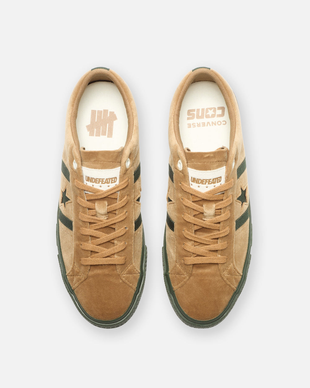 UNDEFEATED X CONVERSE ONE STAR ACADEMY PRO OX - BROWN