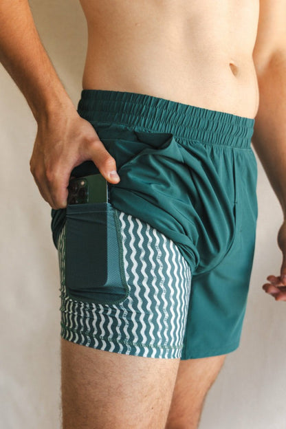 Shinesty Men's Ball Hammock® 5 Inch Athletic Shorts - Green Deck Stripe