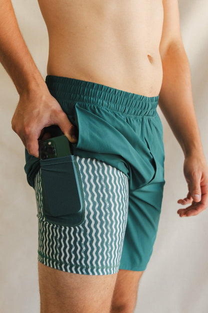 Shinesty Men's Ball Hammock® 7 Inch Athletic Shorts - Green Deck Stripe