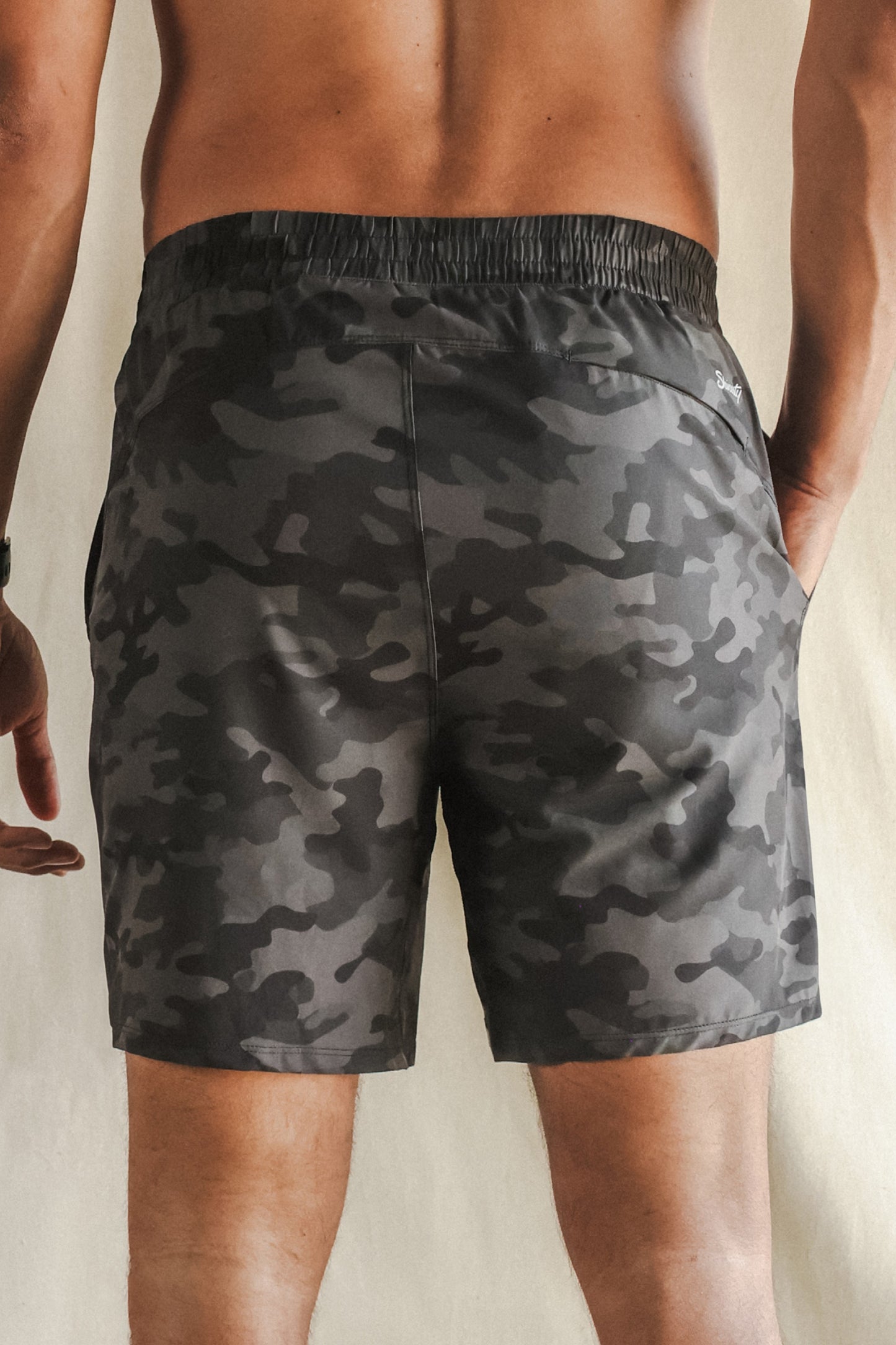 Shinesty Men's Ball Hammock® 7 Inch Athletic Shorts - Black and Grey Camo