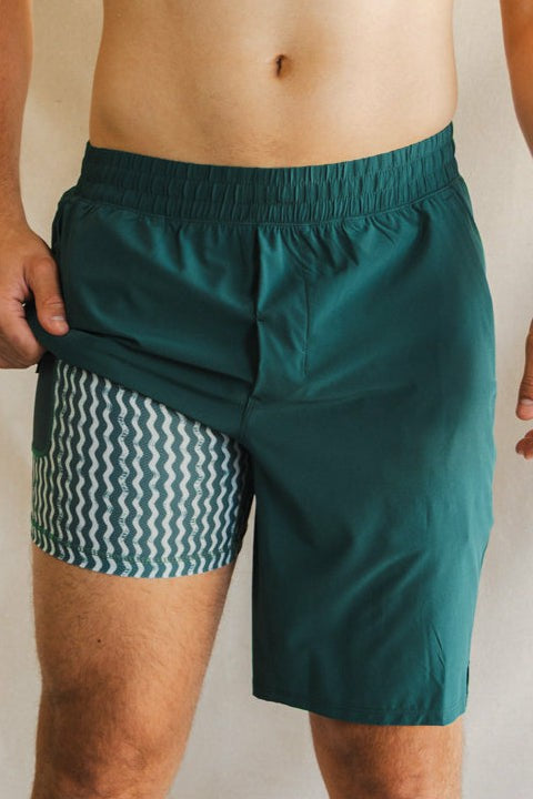 Shinesty Men's Ball Hammock® 9 Inch Athletic Shorts - Green Deck Stripe