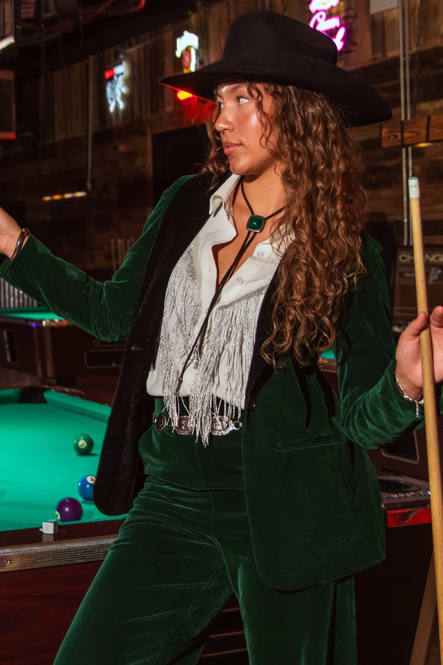 Shinesty Shawl Collar Velvet Blazer For Women - Green Velvet